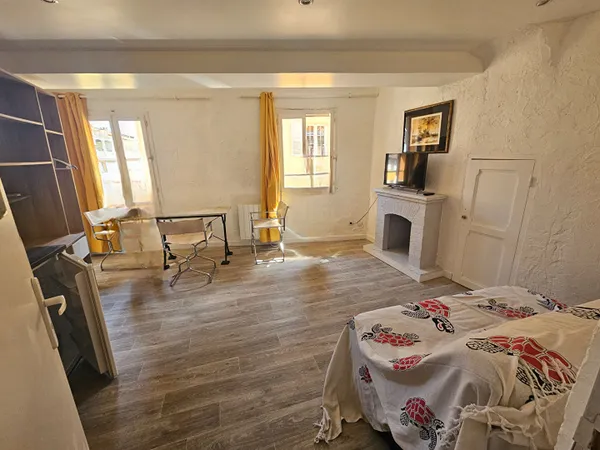 Charmant studio meublé 23.22 m2