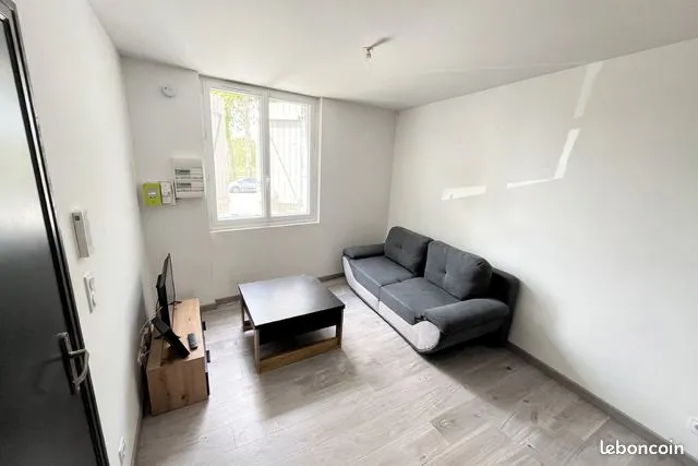 Photo 1