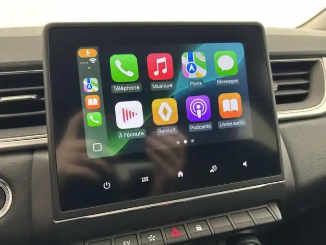 Renault Captur e-tech plug-in 160 21 intens 5p — photo 16
