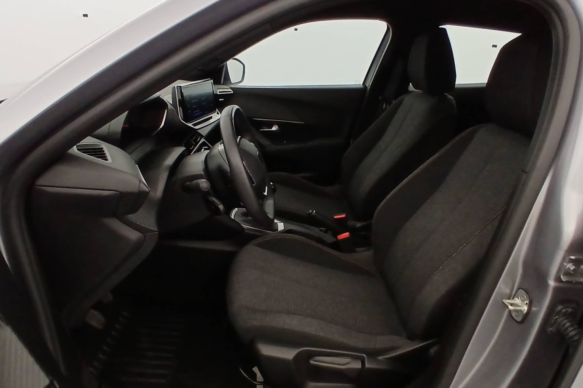 Peugeot 2008 — photo 16