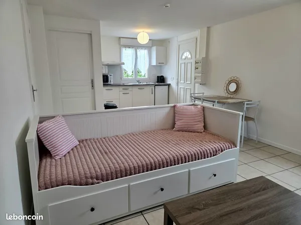 Studio meublé 30m2 avec extérieur à Léognan