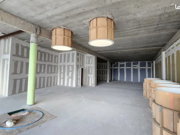Local commercial 240 m² Saint-Martin-Boulogne