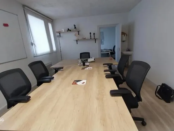 Bureaux 58 m²