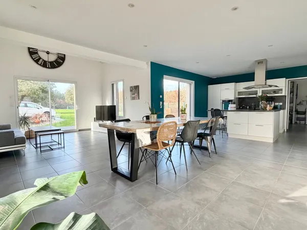Maison 5 pièces 146 m²