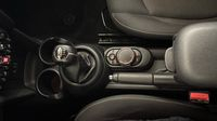 Mini Mini Cooper D 116ch Chili — photo 22