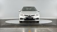 Toyota Auris HSD 136h Design