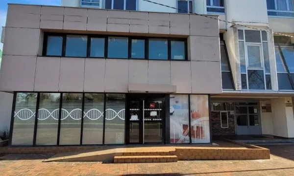 Local professionnel 12 pièces 232 m²