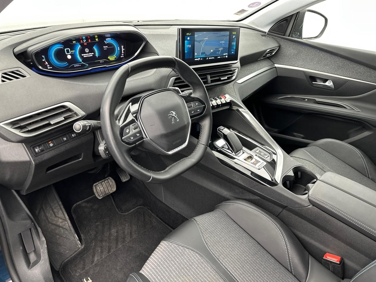 Peugeot 3008 hybrid 225 e-eat8 allure pack — photo 8