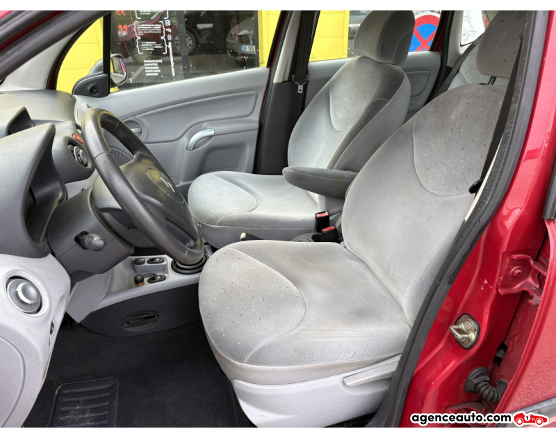 Citroën C3 1.4i Pack Clim 75Ch occasion - Essence - 2004 - 109 000 km - 3 990 € - Yerville (Seine-Maritime) 992786227527 — photo 10