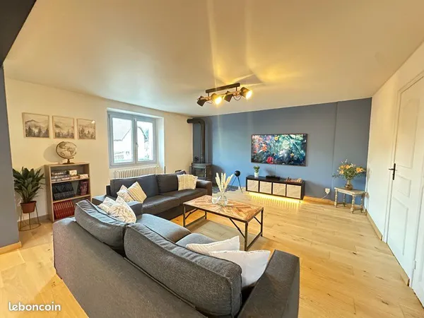 Colocation 3 chambres dans une maison avec vue sur les montagnes