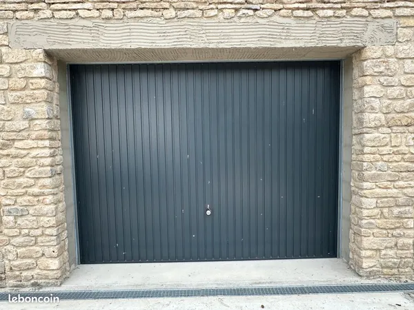Box garage proximité immédiate de Bayeux