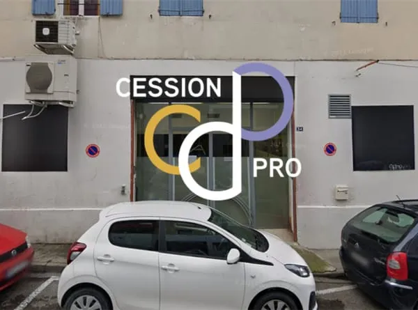 LOCAL COMMERCIAL 125 M² POUR TOUTES ACTIVITES COMMERCIALES, LIBERALES, ARTISANAT OU STOCKAGE