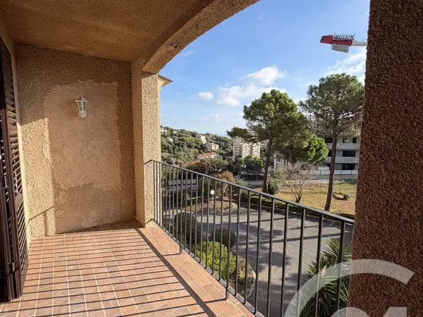 Appartement 4 pièces 93 m²