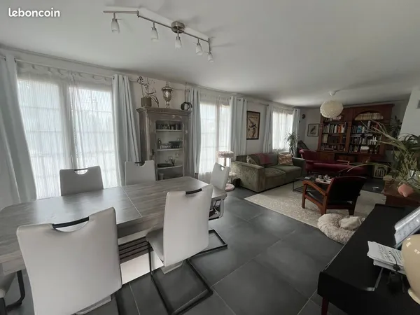 Maison 4 chambres 135m2 à Saint Mard