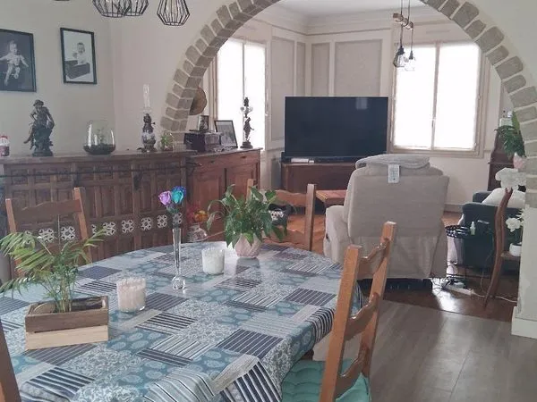 Propriété 5 pièces 102 m²