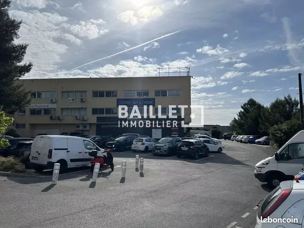 Bureaux 102 m² Antibes