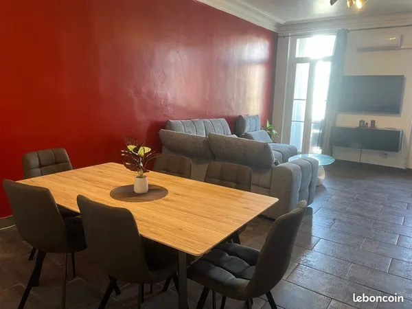 Grand T4 Meublé 120 m² avec Terrasse - Idéal Colocation Étudiante - La Joliette / Terrasses du Port