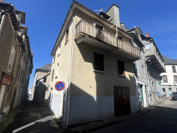 Maison de ville - 5 pièces - 93 m2