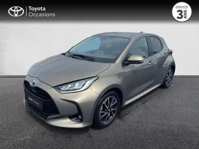 Toyota Yaris 116h design 5p my22 — photo 1