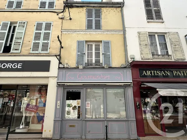 Bâtiment 2 pièces 179 m²