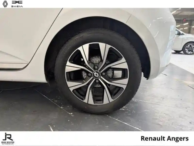 Renault Clio 1.0 tce 100ch evolution gpl — photo 8