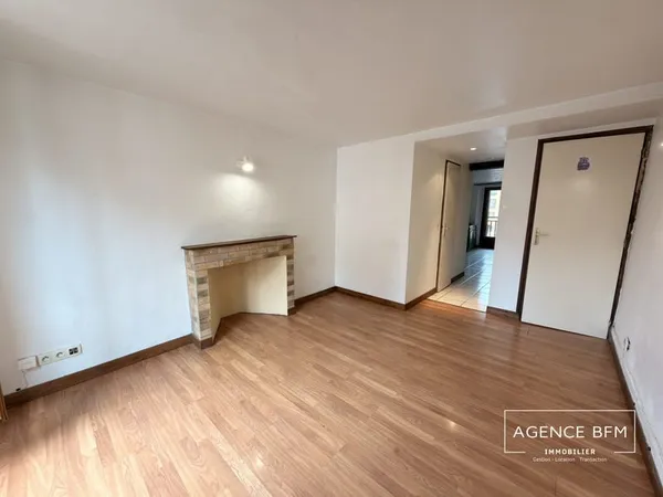 Studio rue de la République
