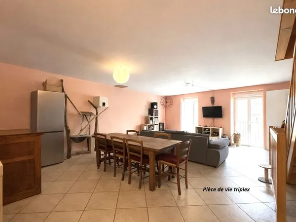 Immeuble 7 pièces 197 m²