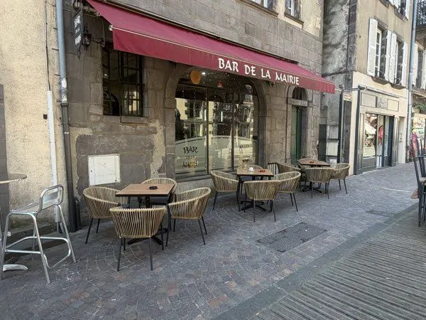 Fonds de commerce Bar - Riom centre - Très bon emplacement