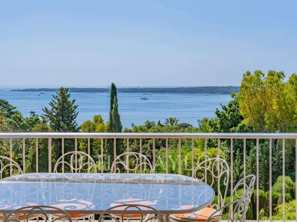 Appartement 3 pièces 102 m²