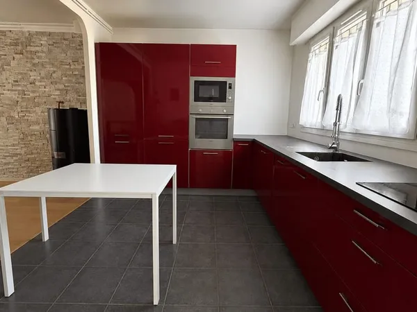 Maison 5 pièces 100 m²