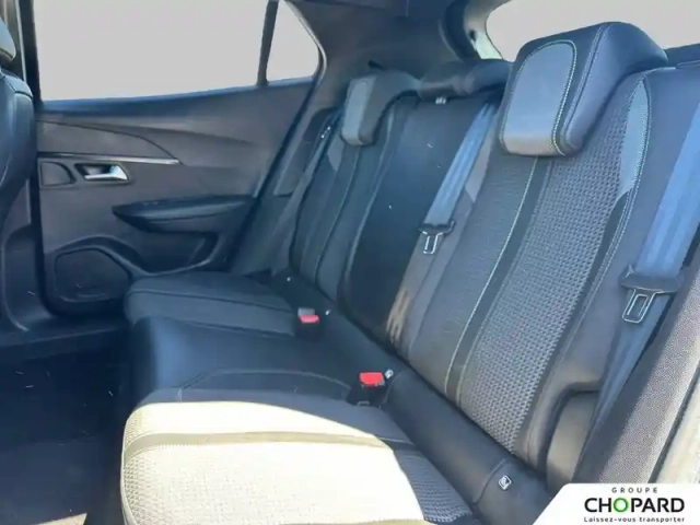 Peugeot 2008 electrique 136 ch — photo 18