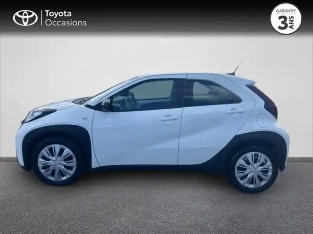 Toyota Aygo X 1.0 vvt-i 72ch dynamic — photo 3