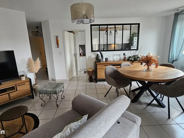 Appartement 3 pièces - 69 m² - 1er étage