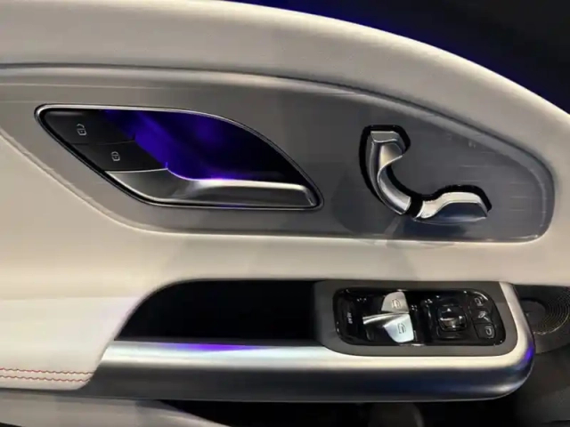 Mercedes Cla 250+ avec technologie eq l — photo 8