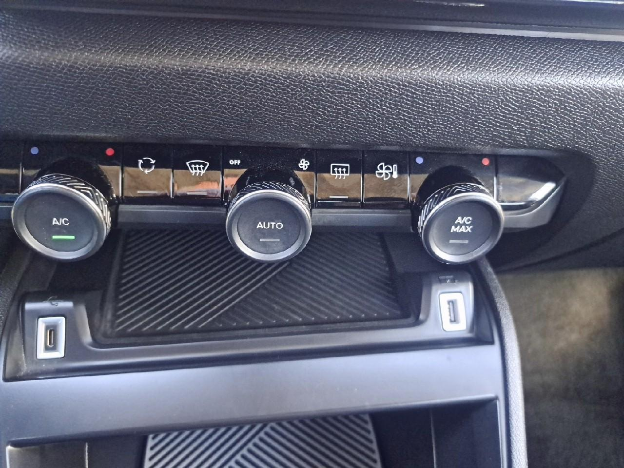 Citroën C4 puretech 100 s&s bvm6 feel — photo 20