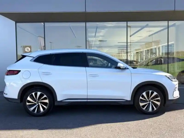 Byd Seal U 1.5 dm-i 324ch design awd — photo 8