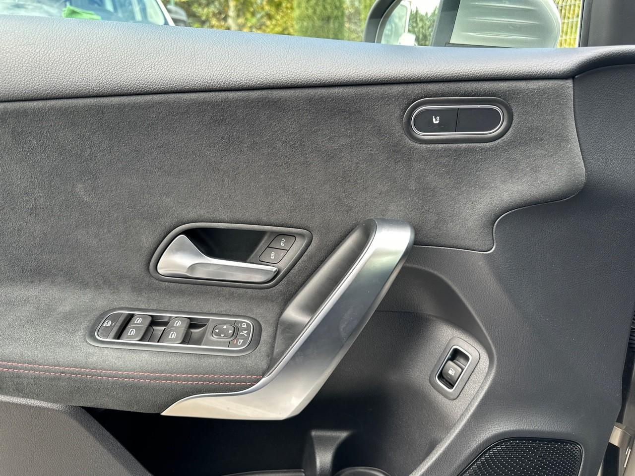 Mercedes Classe A 250 e 160+102ch amg line 8g-dct 8cv — photo 18