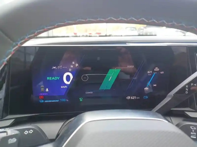 Renault Scenic e-tech électrique 220 ch grande autonomie — photo 30