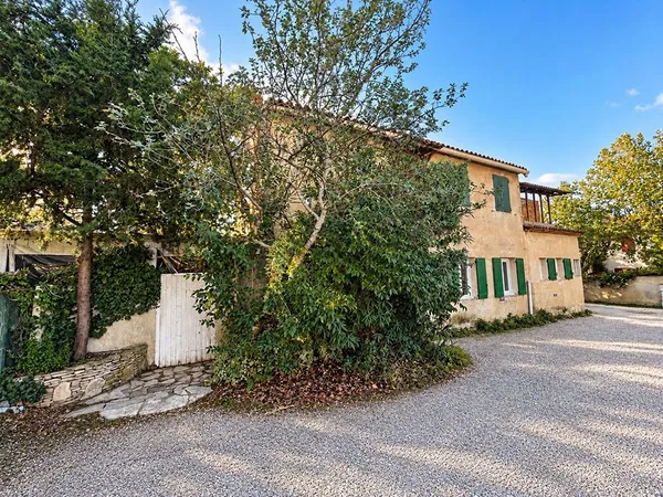 Maison de luxe 181 m²
