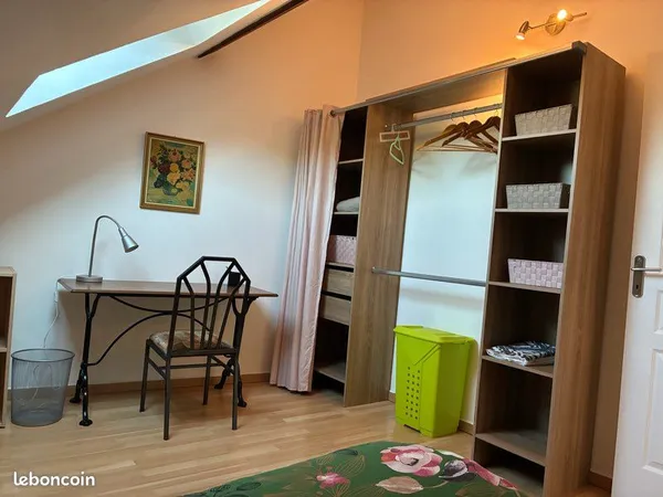 Grand appartement rdc + étage 3 chambres