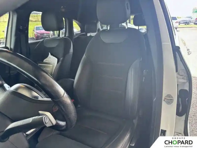 Mercedes Gla 250 e 8g-dct — photo 11