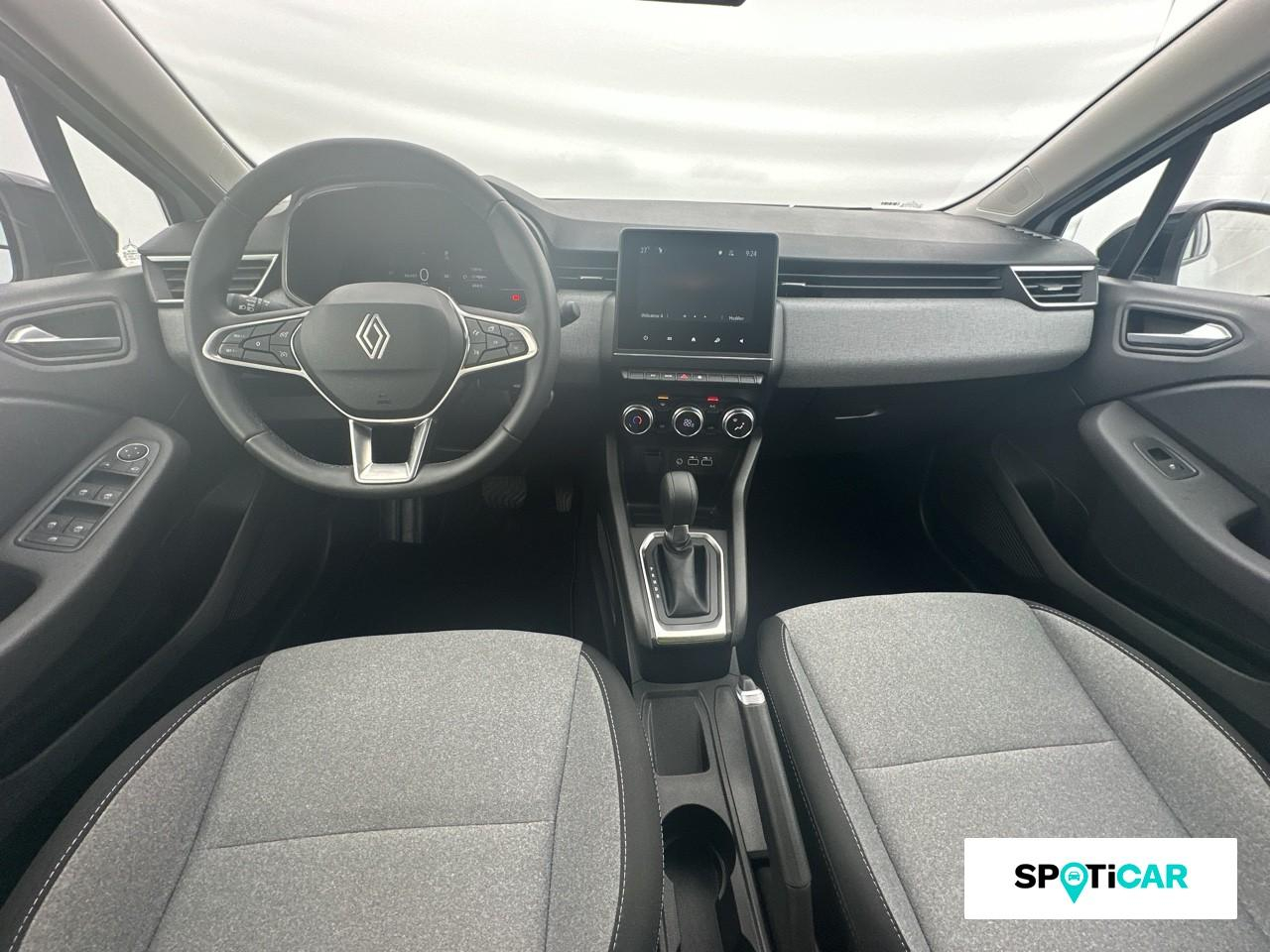 Renault Clio 1.6 e-tech 145ch full hybrid evolution - 24 — photo 8
