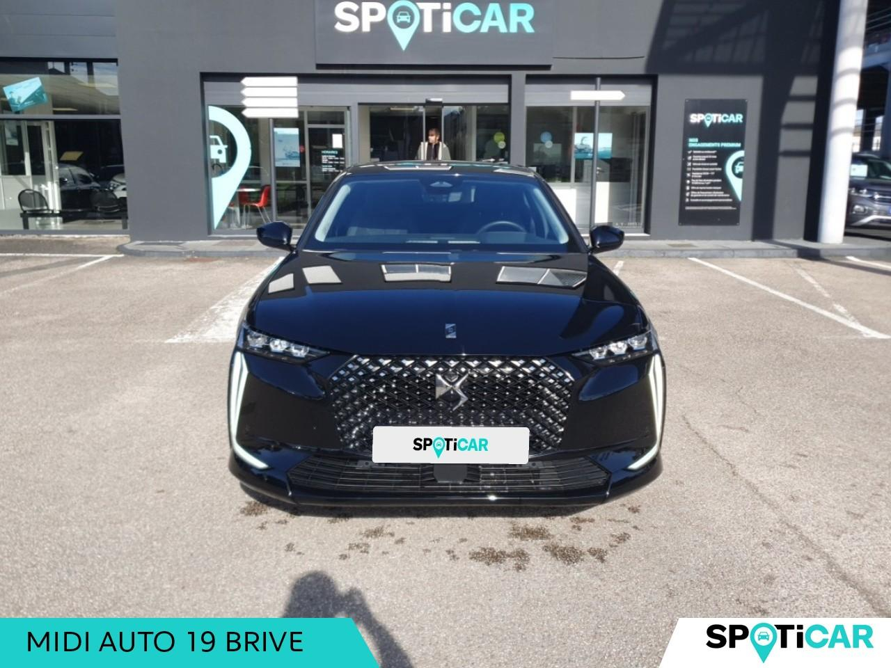Ds Ds 4 bluehdi 130ch etoile automatique alcantara sieges — photo 2