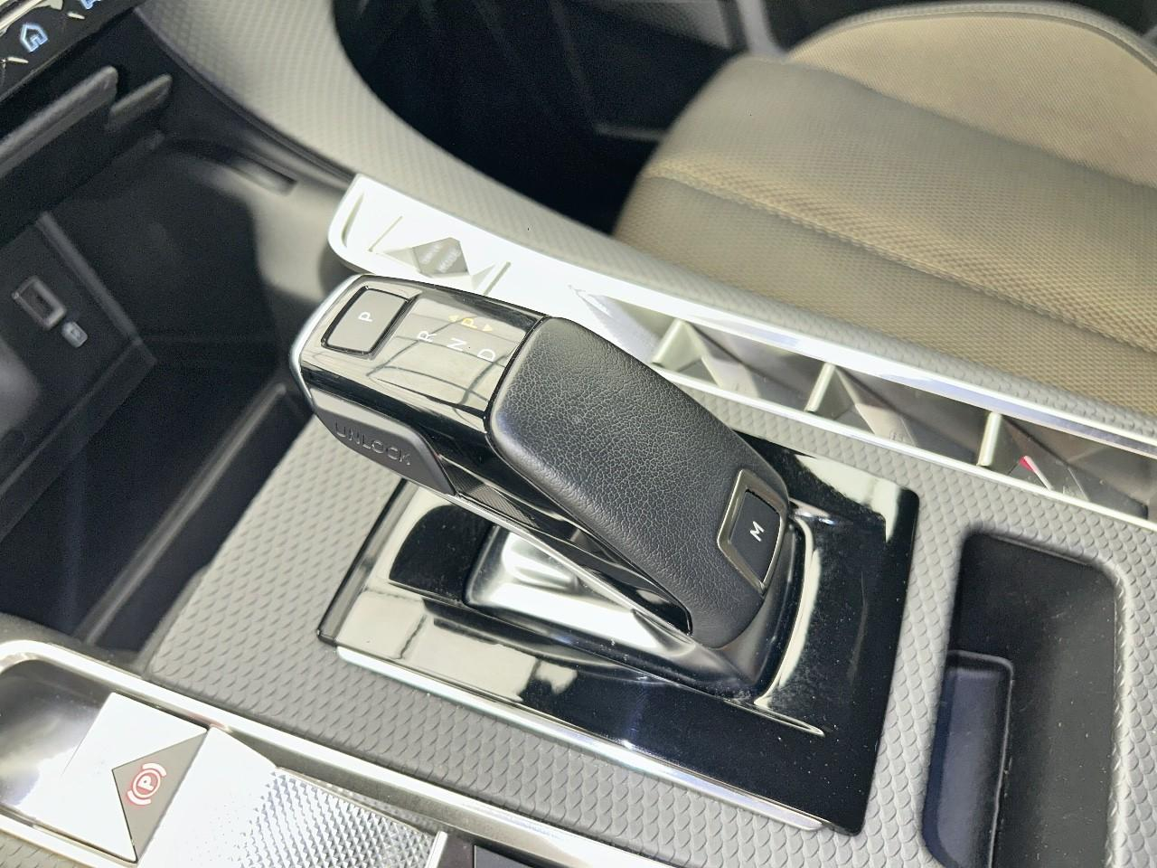 Ds Ds 7 crossback bluehdi 130 eat8 bastille — photo 21