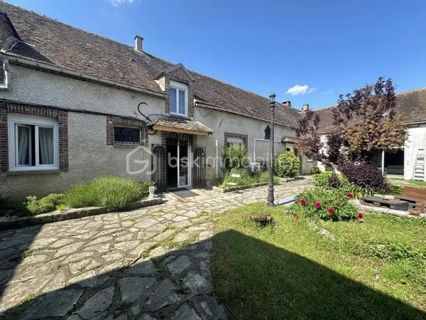 Ensemble immobilier d'exception aux portes de Sens