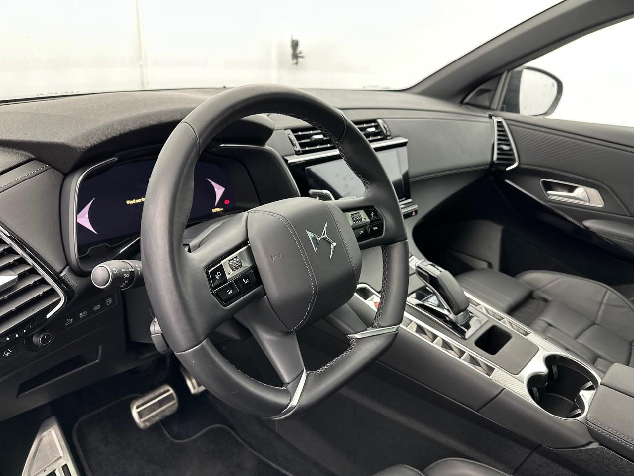 Ds Ds 7 crossback hybride rechargeable e-tense 360 eat8 4x4 performa — photo 12
