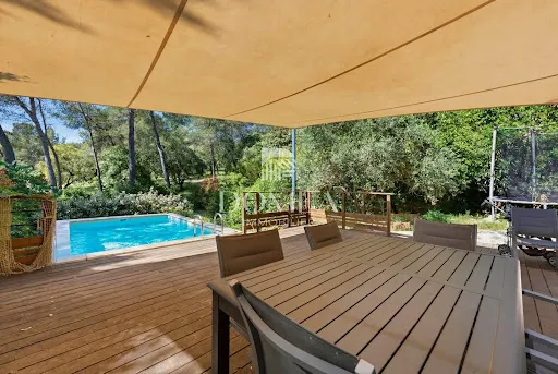 Villa 6 pièces 135 m²
