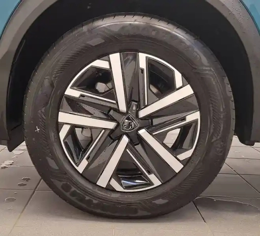 Peugeot 2008 100 s&amp;s bvm6 — photo 90
