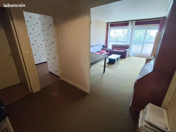 Chaville Carnot - 3 pièces 71 m² traversant + loggia + parking intérieur