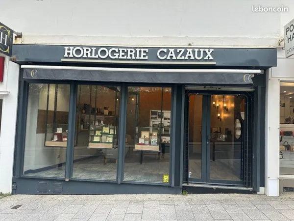 Fonds de commerce 50m2 hyper centre Biarritz